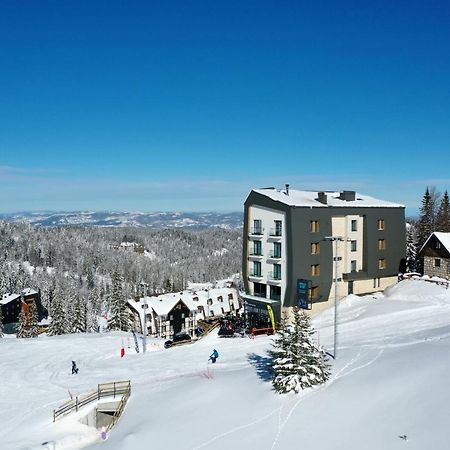 Aparthotel Rajska ヤホリナ エクステリア 写真