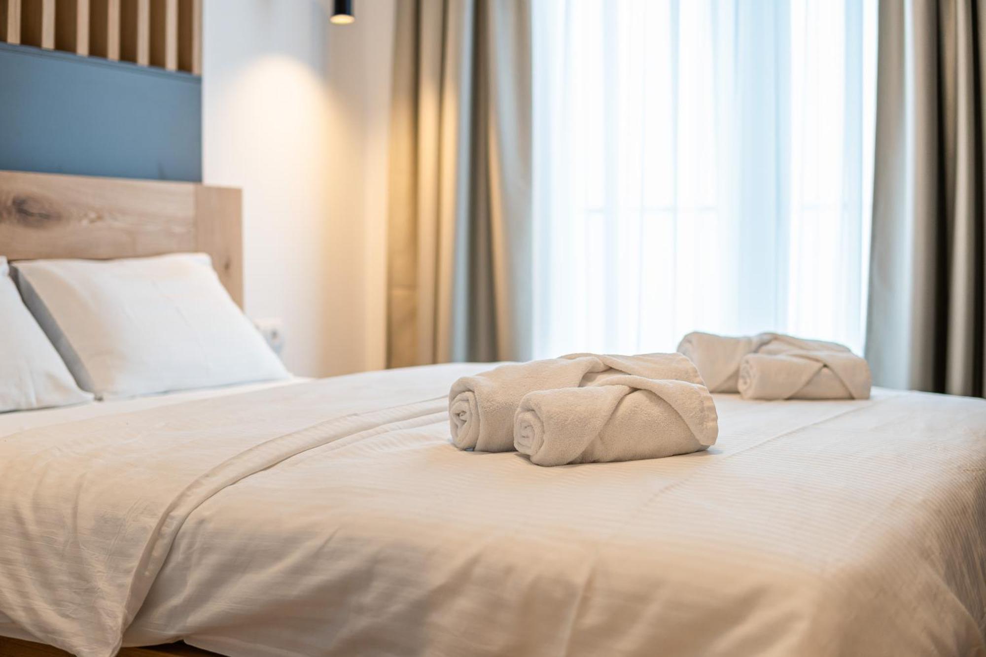 Aparthotel Rajska ヤホリナ エクステリア 写真